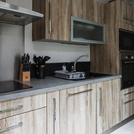 Apartment Cozy With Private Sauna & Jacuzzi Saint-Quentin (Aisne)